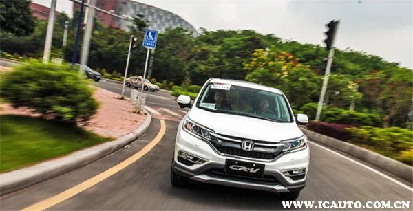 一般拖车费用怎么收费