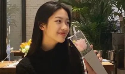 李庚希向涵之怎么认识的