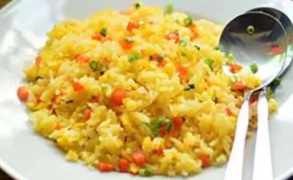 蛋炒饭怎么做好吃？