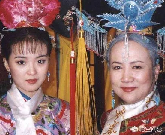 还珠格格里的老佛爷真的是甄嬛吗？