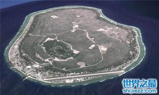 世界上最小的岛瑙鲁岛 面积仅有24公里却藏着不少景点 