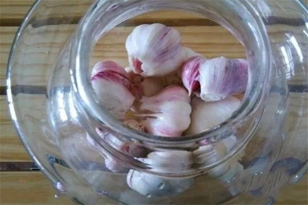糖醋泡蒜的正确做法
