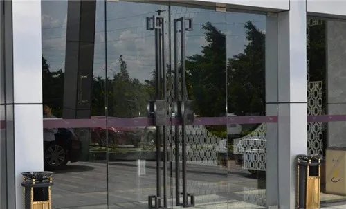 玻璃门把手安装应该注意什么