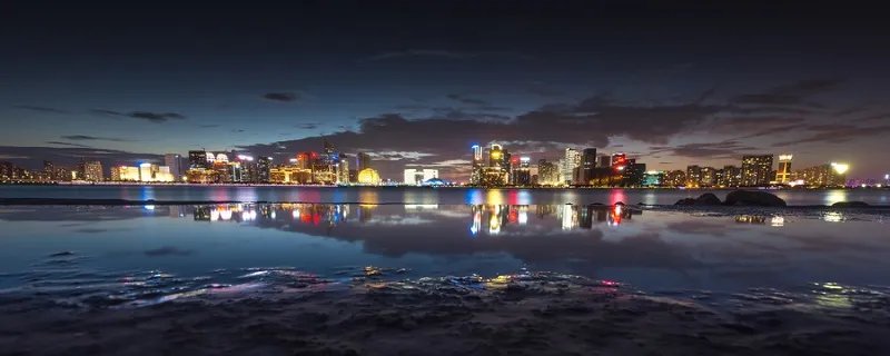 横贯江面的贯是什么意思 横贯江面是什么意思