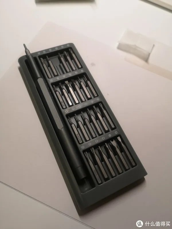 小蚁行车记录仪复活记（简单拆解+换电池）