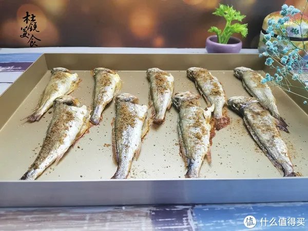 纯野生的便宜小海鱼，却因冷冻被嫌弃，目前人工无法养，肉真香