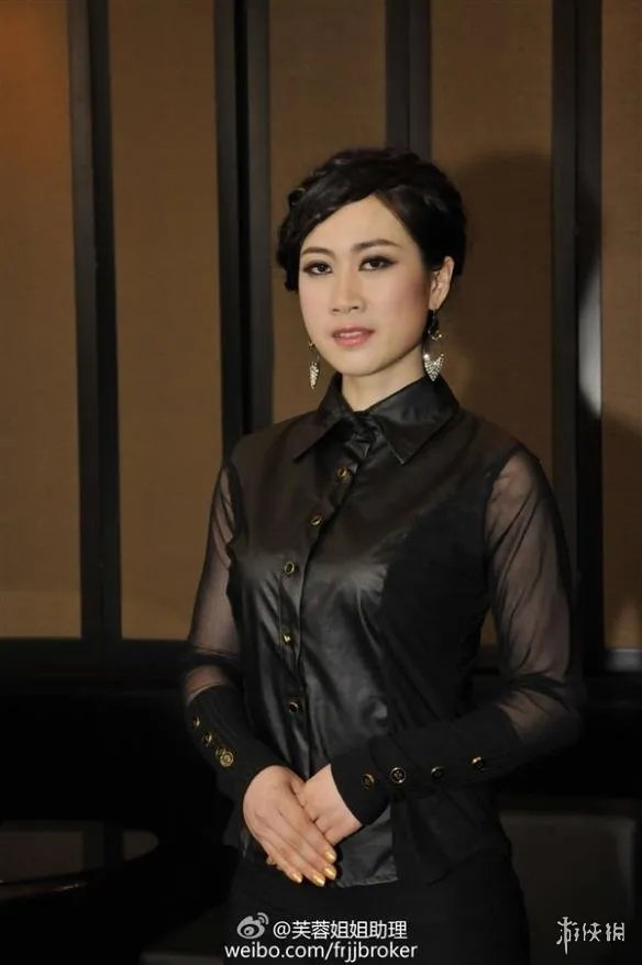 小学语文考试现神试题 凤姐芙蓉如花还有她 谁最美？