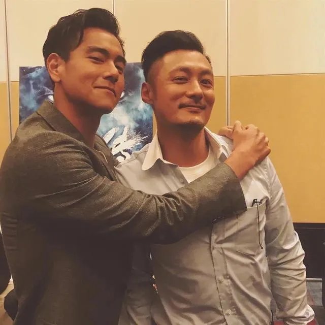 余文乐结婚了，为什么大家都艾特彭于晏？