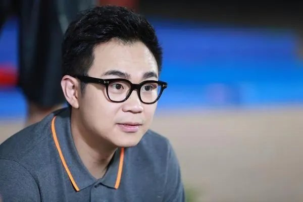 大鹏参加《奇葩说》后为什么说自己以后不再当主持了？