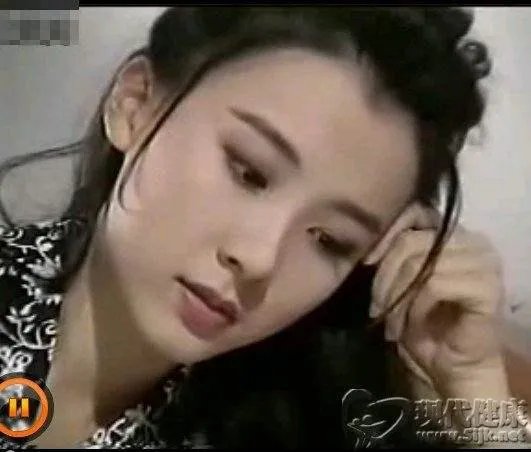 娱乐圈有哪些本来就长得很好看却还整容的明星？