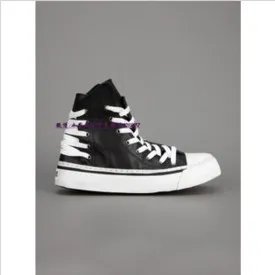 快乐大本营20130706 exo 穿的是生么鞋子？