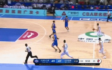 林书豪CBA首秀，砍下25分6篮板9助攻，这样的表现你满意吗？你看好林书豪吗？