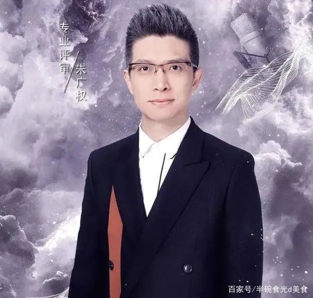 撒贝宁年轻旧照曝光，颜值碾压一众主持人，不出道你说可惜吗？