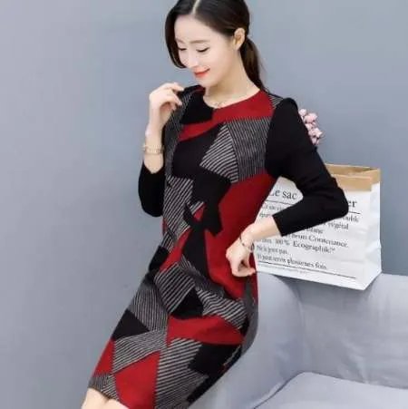 秋冬女生连衣裙该怎么穿好看？