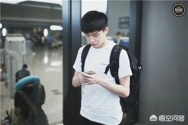 英雄联盟S8全球总决赛抽签仪式结束后，为什么有人说EDG是进入了“死亡之组”？