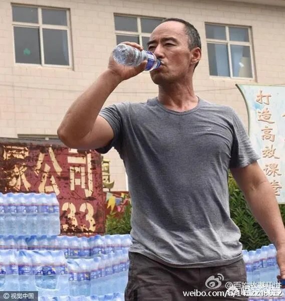 今年春晚有旭日阳刚，你怎么看？