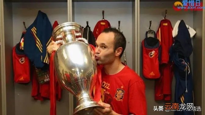 烈夫 雅辛 雅辛为什么是最佳门将