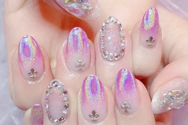 抖音上最火的美甲是哪些?