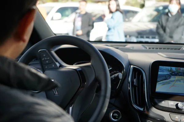 问题解决了，颜值更高了，改款后的新探界者更显诚意