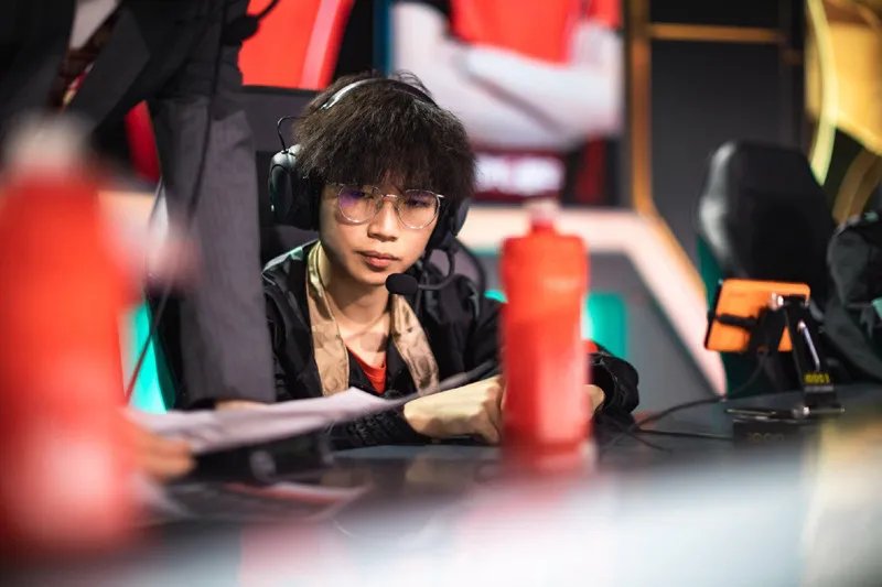 DYG险胜佛山GK获8连胜，你觉得DYG能稳坐冠军吗？