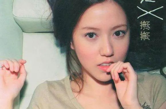 爱要坦荡荡歌词