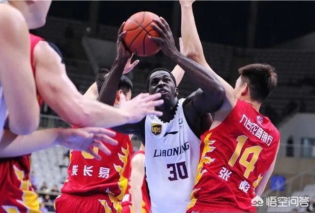 11月9号辽篮爆冷输吉林，是辽宁放水还是太过大意，你是如何评价本场比赛的？