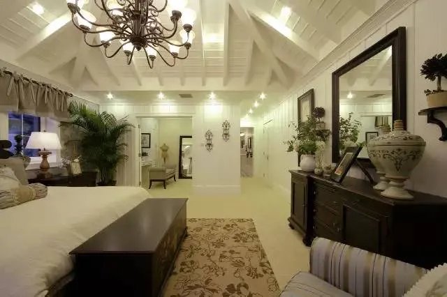 看多了美式乡村别墅,来欣赏一下英伦风的乡村风格吧!