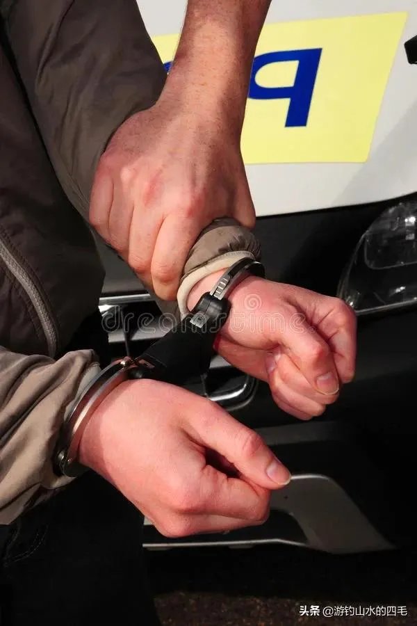 你喜欢钓鱼吗？你在钓鱼时遇到过什么奇闻吗？