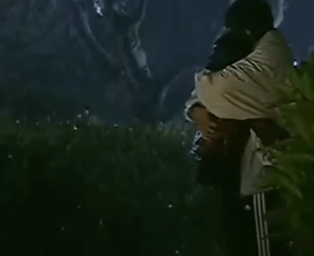 你还记得刘琳在《香樟树》里演的陶妮吗?你怎么评价这个角色和她的演技?