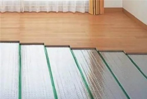 地暖用什么地板