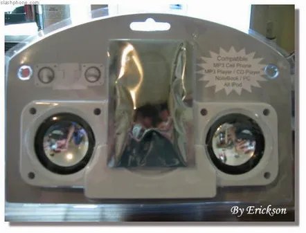 索爱手机音响底座 随时变形便于携带