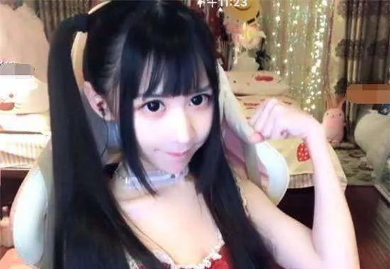 斗鱼永久封停乔碧萝直播间,直播平台该如何管控这些“骗人”事件?