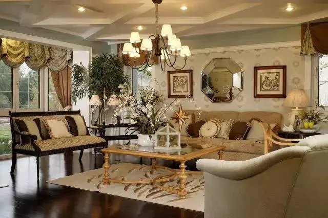 看多了美式乡村别墅,来欣赏一下英伦风的乡村风格吧!