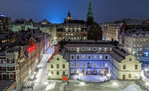 瑞典斯德哥尔摩南郊地铁站外发生爆炸情况如何?