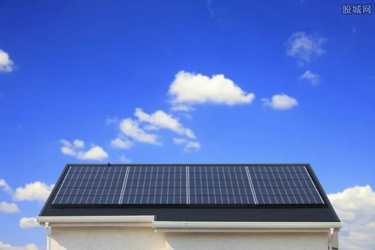 光伏大佬联名致信 因降低光伏补贴刹车太快引不满