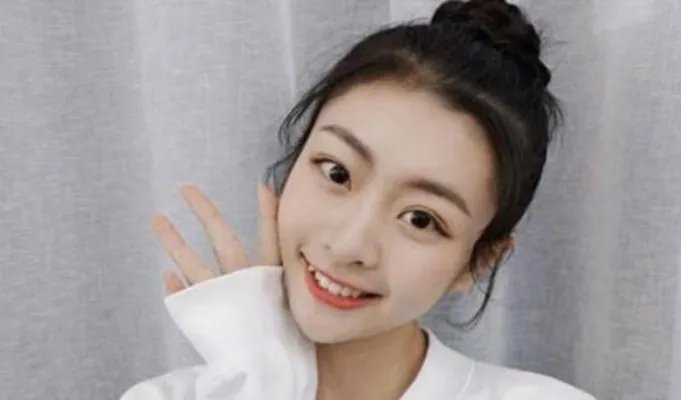 青你2王承渲年龄 王承渲为什么和母亲姓王承渲来自单亲家庭吗