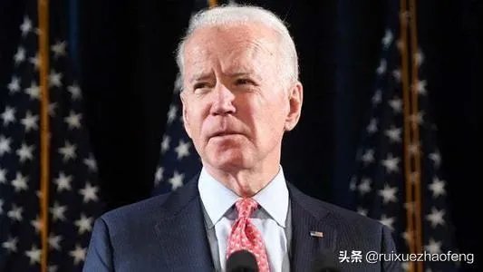 桑德斯退选意味着什么？