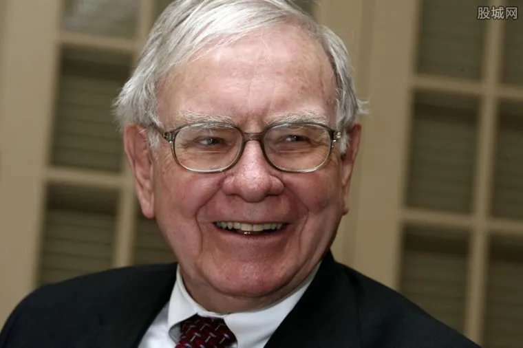 巴菲特买苹果股票 巴菲特连续增持苹果股票原因公布