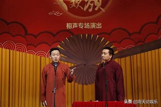 裘英俊在金霏相声专场提出“不能说糊涂相声”的观点，该如何理解？