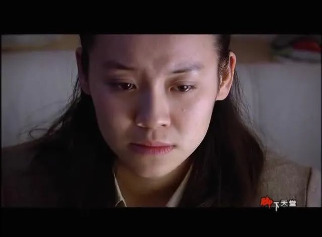 你还记得刘琳在《香樟树》里演的陶妮吗?你怎么评价这个角色和她的演技?