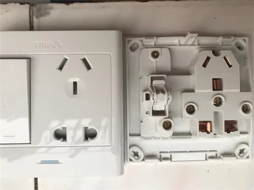 两个开关控制一盏灯怎么接线