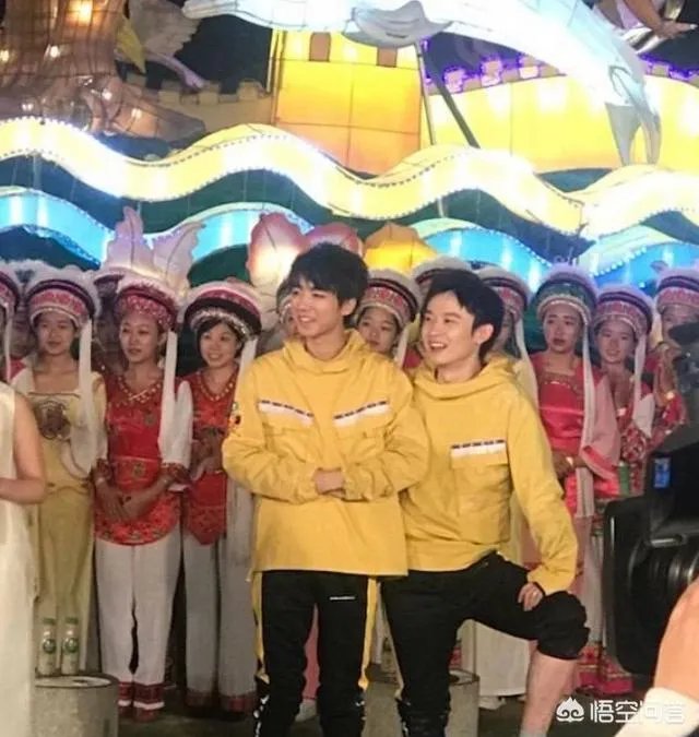 王俊凯为什么曝光率少，代言却最多，易烊千玺和王源曝光率高代言却少？