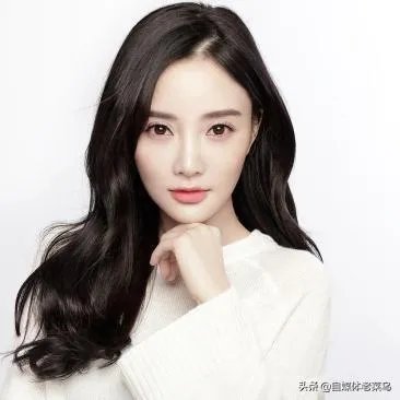 李小璐淘宝店日销10万，为何明星从“带货”转“卖货”？