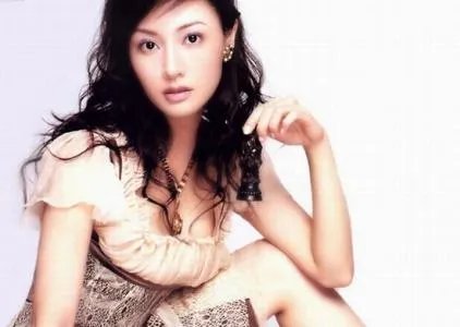 李嘉欣自曝扮坏人的目的是什么?