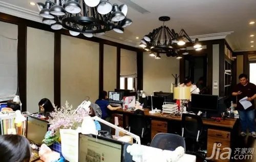 郭敬明奢华豪宅办公室PK全球土豪范儿办公室(组图)