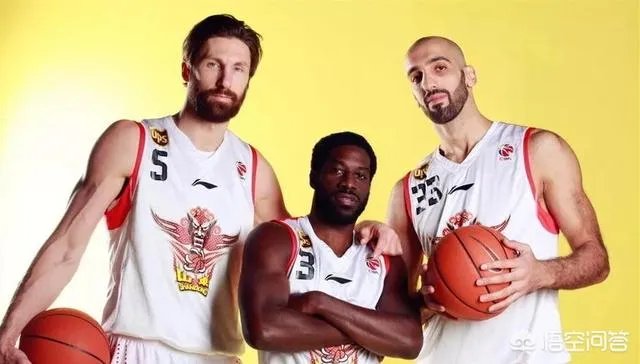 CBA工资帽终于到来，顶薪只有900万，周琦后悔了吗？