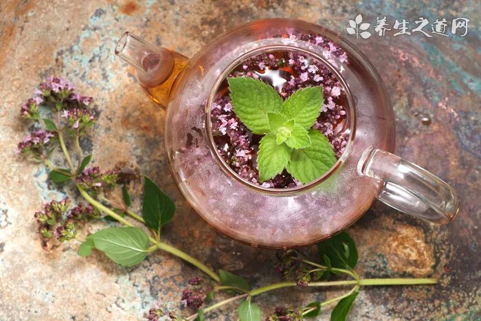 8种东西别放床头会招鬼，十八种什么东西不能放在床头啊