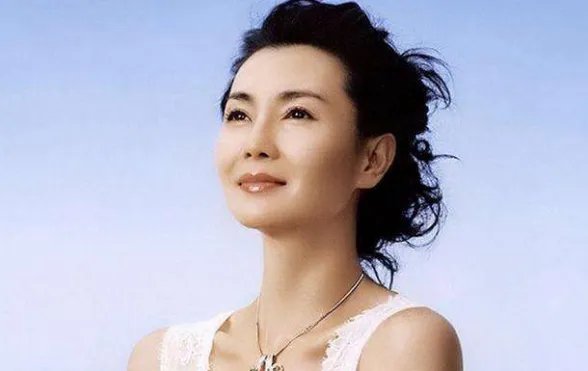 张曼玉的个人简介是怎么样的？