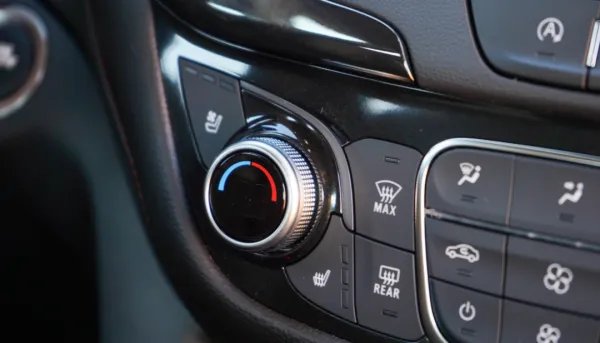 问题解决了，颜值更高了，改款后的新探界者更显诚意