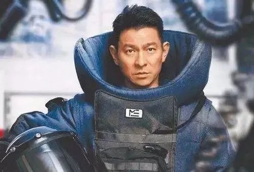 刘德华，活该你红37年！